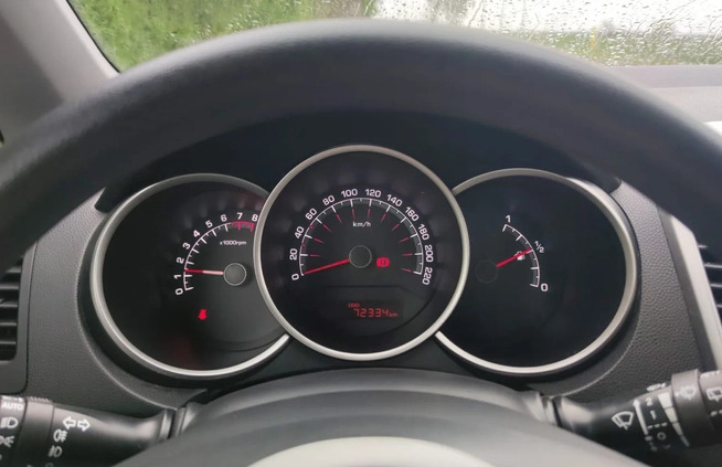 Kia Venga cena 38500 przebieg: 72334, rok produkcji 2015 z Chełmno małe 92